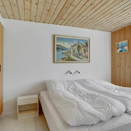 3 Bedroom Pet Friendly In * Hejls